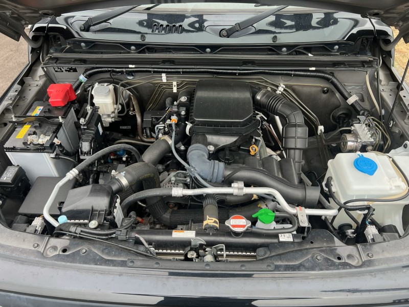 エンジンの状態も良好で、これから暑い夏でもエアコンはキンキンに冷えるので快適です。  納車前にしっかりとメンテナンス整備するのが竹多自動車の安心ポイントです！