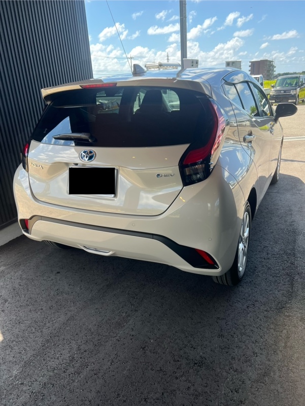 今回納車させて頂いたアクアはZグレードになります。