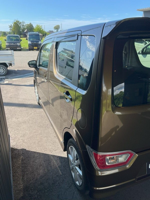 大きな凹みや目立つ傷も少なく綺麗な状態です！